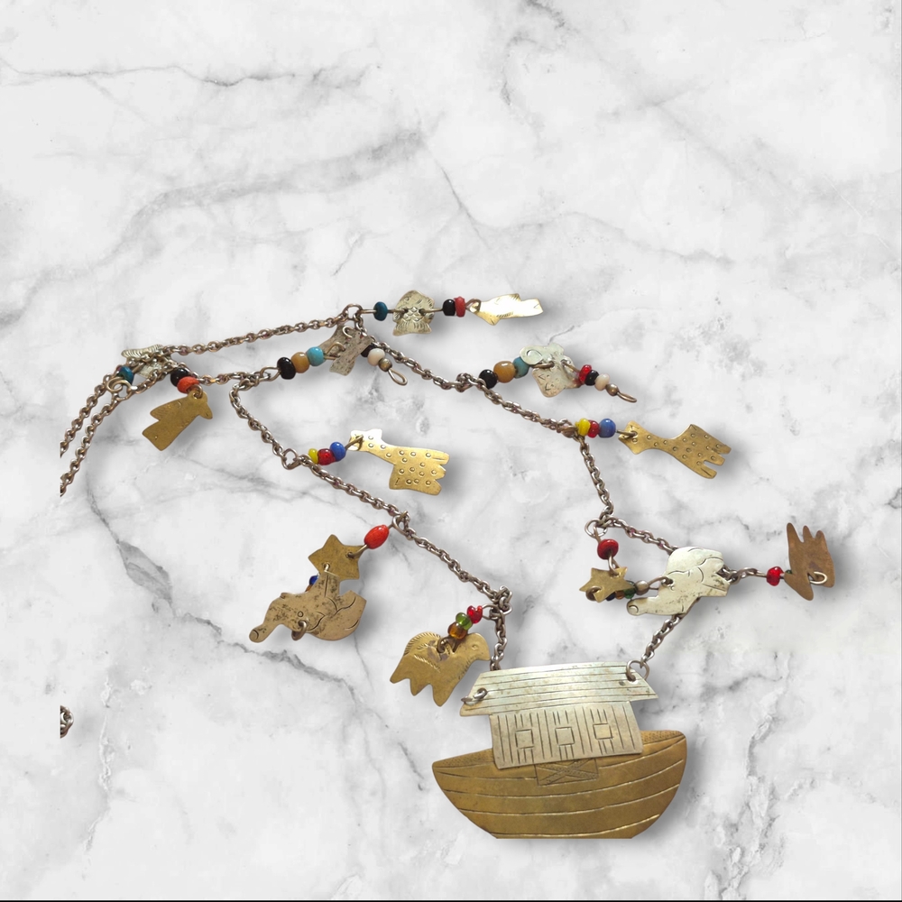 Noahs Ark Vintage Charm Necklace
